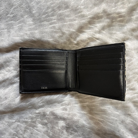 Dior Wallet - Picture 3 of 3